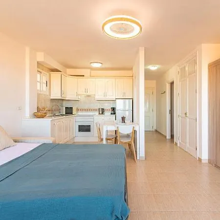 Bright With Sea And Montain View At Cristianos Apartment Los Cristianos (Tenerife)