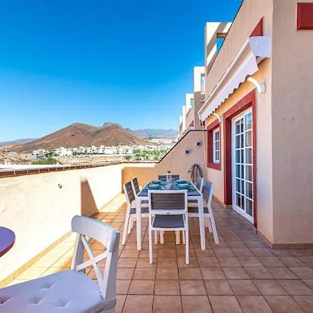 Bright With Sea And Montain View At Cristianos アパート *