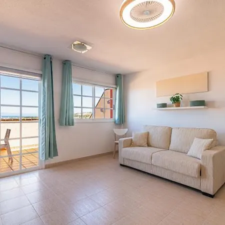 アパート Bright With Sea And Montain View At Cristianos *